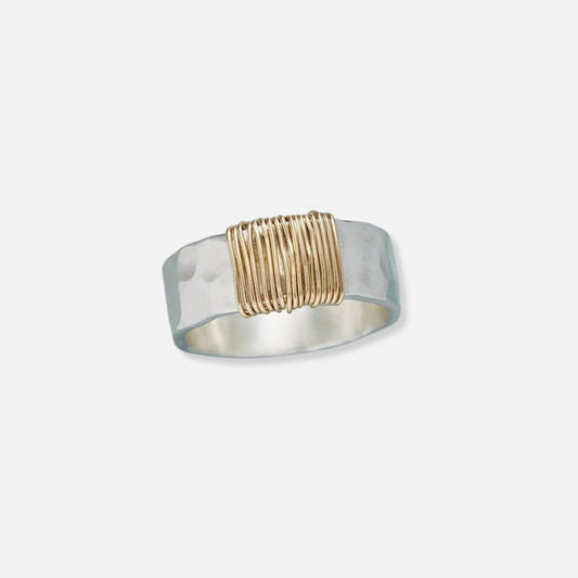 Bague en Argent avec Fil Doré Vintage