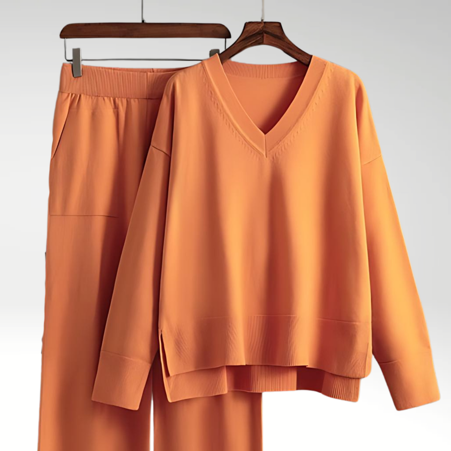 Reveré™  | Luxe Ensemble deux pièces col V