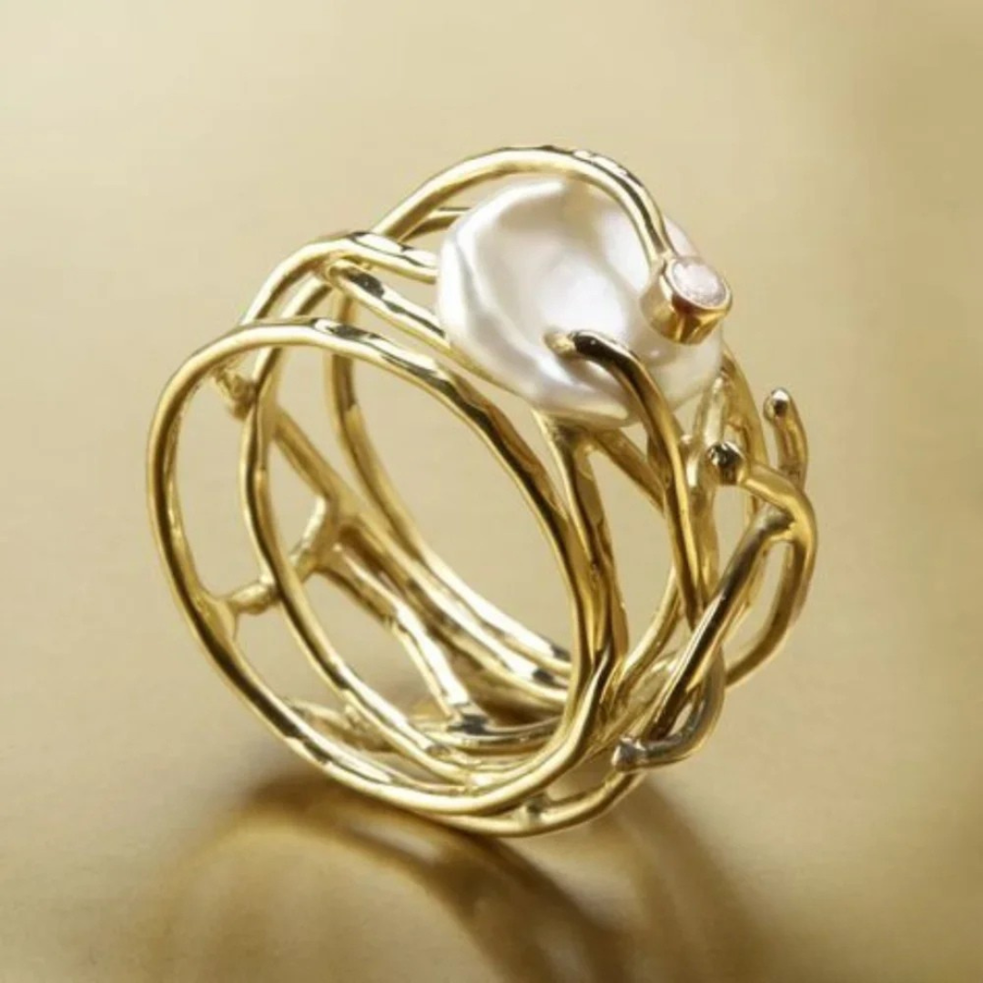 Bague vintage en or avec perle
