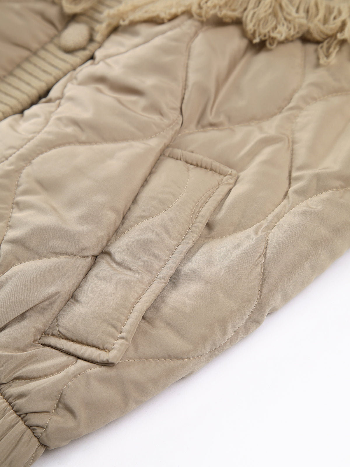 Reveré™  | Veste matelassée en tricot torsadé patchwork