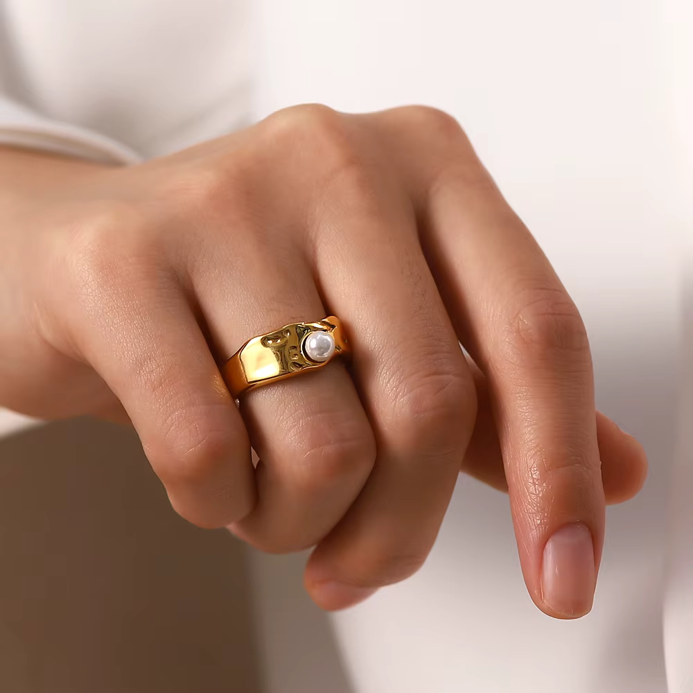 Bague Vintage en Perle Naturelle Dorée