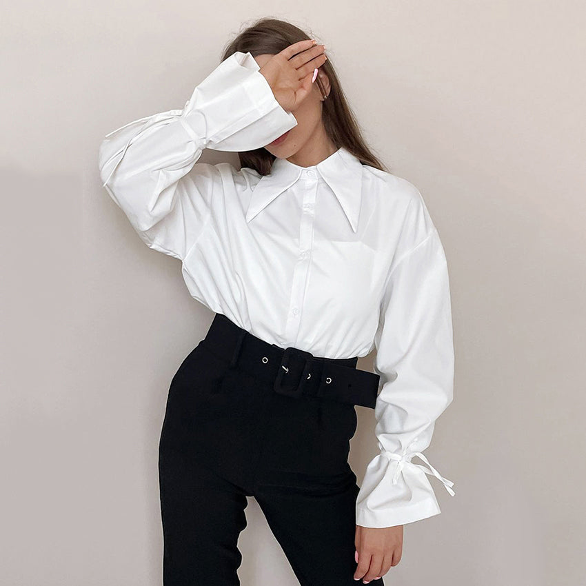 Reveré™  | Blouse Avec Collier Déclaratif