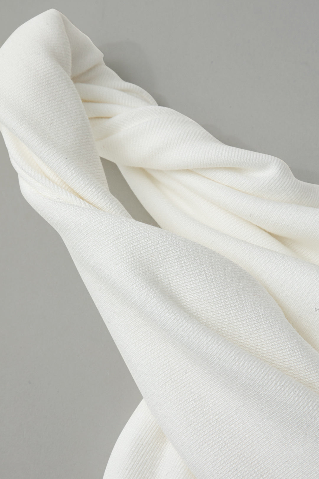 Reveré™  | Top Asymétrique Torsadé