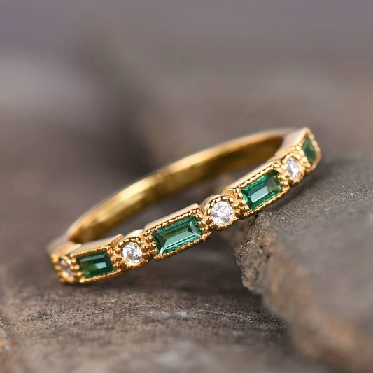 Bague en Or avec Zirconia Verte Incrustée Vintage
